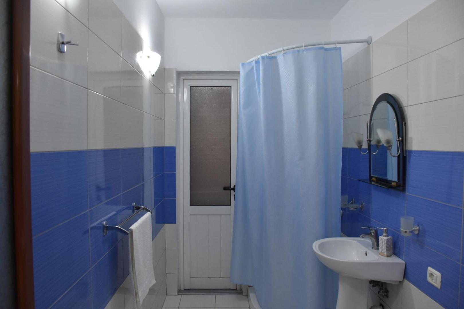 Leo Apartment Përmet 外观 照片