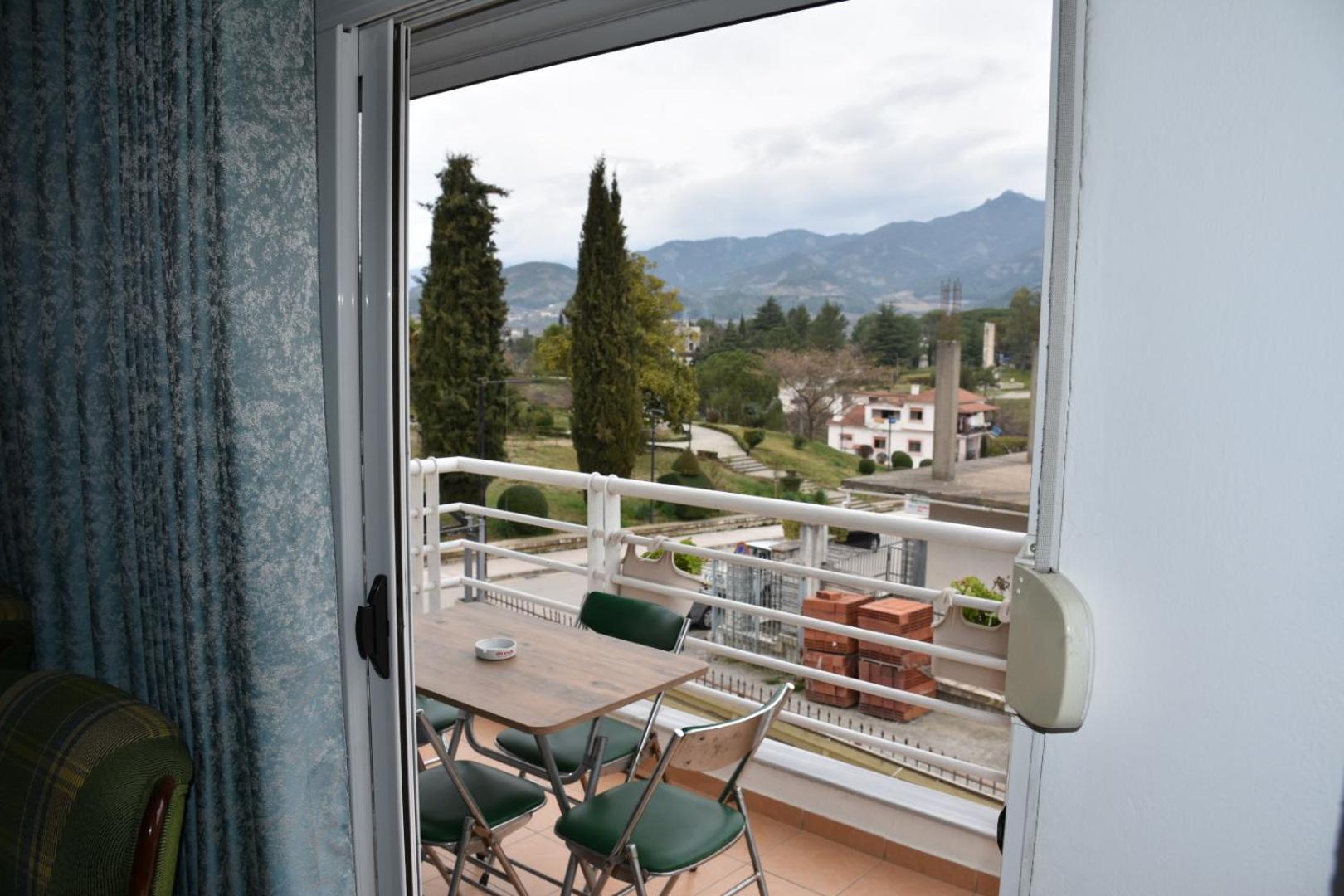 Leo Apartment Përmet 外观 照片